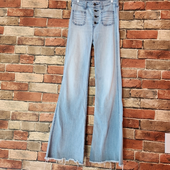 Abercrombie & Fitch Denim - Abercrombie and Fitch Button-Fly y2kWide Leg Jeans Size 1/25